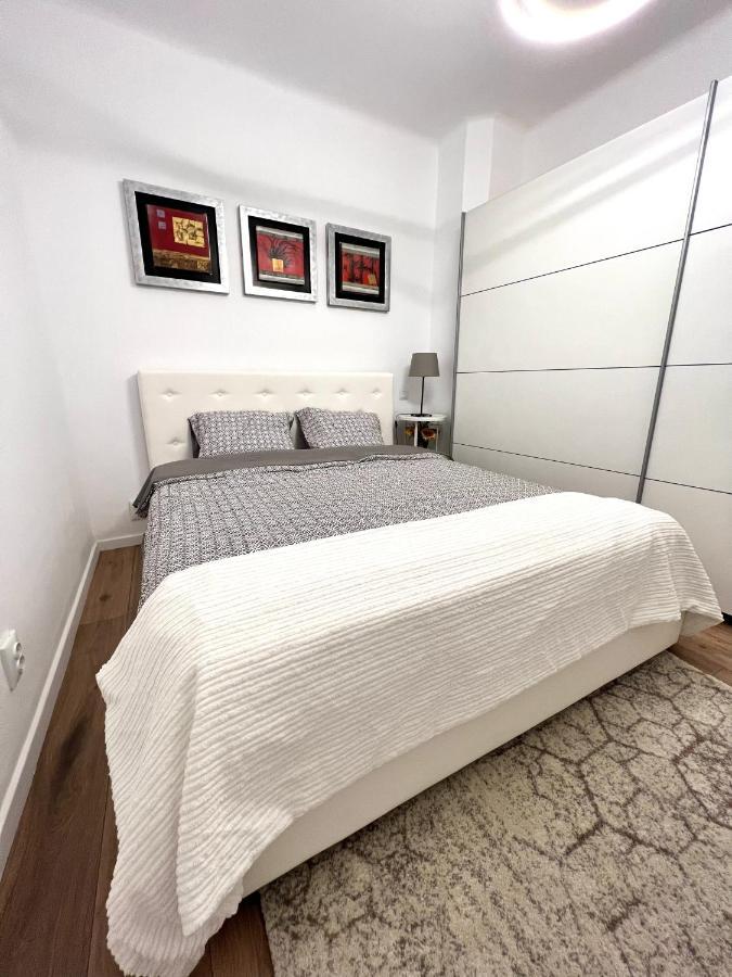 Hot Spot - Apartment - Sanador Victoriei Bucarest Exterior foto